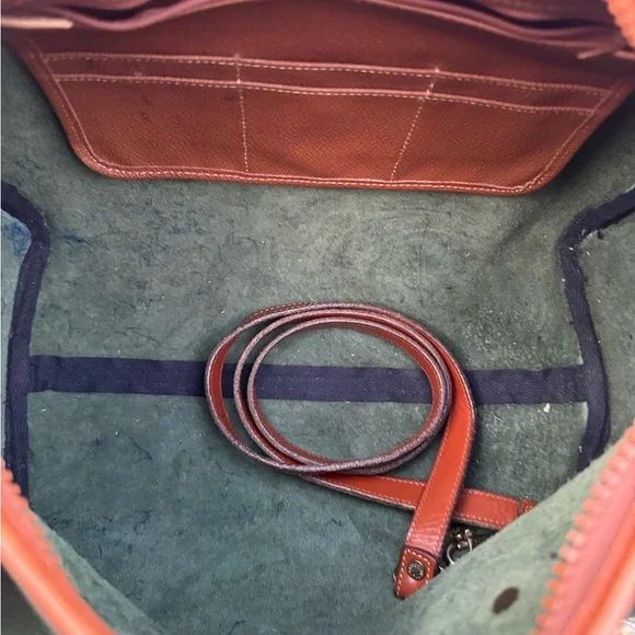 Vintage Dooney & Bourke Boston Green and Tan Leather Handbag - Picture 8 of 9